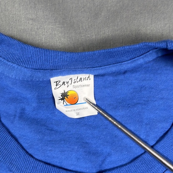 Bay Island 90's Throwback Graphic T-Shirt | 2XL - Picture 2 of 3